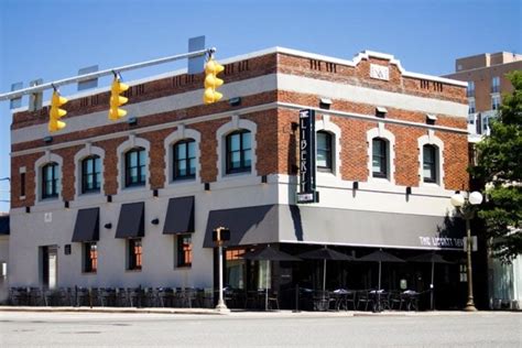 Liberty tavern arlington - The Liberty Tavern is an Arlington institution with an upstairs dining room, a lively bar downstairs, and accolades a pile of dishes high… and wait times on Sundays to prove it.